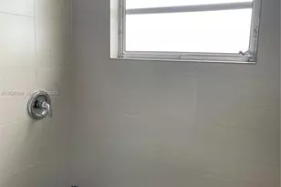 180 NE 12th Ave, Hallandale Beach, FL 33009 - Photo 12