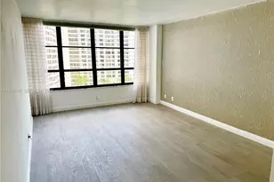 600 Three Islands Boulevard, Hallandale Beach, FL 33009 - Photo 8