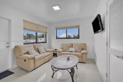 1910 NW 31st St, Miami, FL 33142 - Photo 14