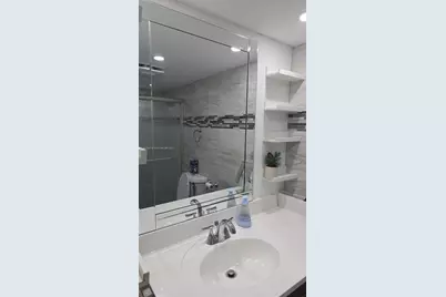 900 NE 12th Ave #302, Hallandale Beach, FL 33009 - Photo 18