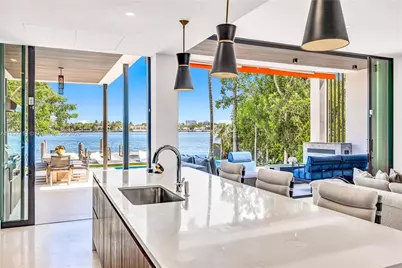 1510 Stillwater Dr, Miami Beach, FL 33141 - Photo 16