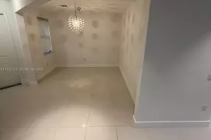 8513 NW 109th Ct, Doral, FL 33178 - Photo 6