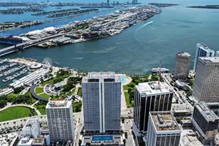 50 Biscayne Blvd, Miami, FL 33132 - Photo 26