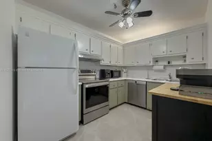 250 NE 181st Dr, Sunny Isles Beach, FL 33160 - Photo 24
