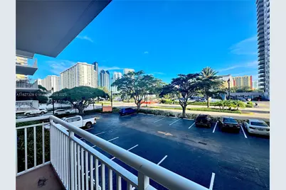 251 174th St #115, Sunny Isles Beach, FL 33160 - Photo 12