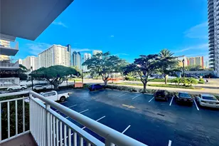 251 174th St, Sunny Isles Beach, FL 33160 - Photo 12