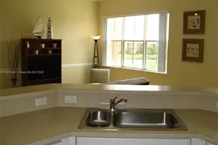 4706 SW 160th Ave, Miramar, FL 33027 - Photo 4