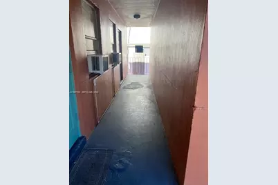 3669 Thomas Ave #10, Miami, FL 33133 - Photo 2