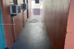 3669 Thomas Ave, Miami, FL 33133 - Photo 2