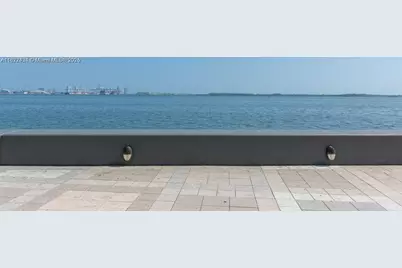 1200 Brickell Bay Dr #3210, Miami, FL 33131 - Photo 6