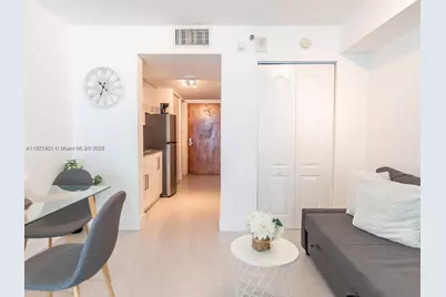 1200 Brickell Bay Dr #3210, Miami, FL 33131 - Photo 22