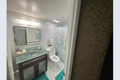 5199 NW 7th St #607, Miami, FL 33126 - Photo 22