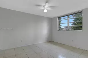 2905 Point E Dr, Aventura, FL 33160 - Photo 24