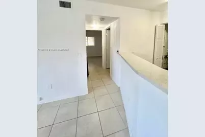 3690 N 56th Ave #902, Hollywood, FL 33021 - Photo 4