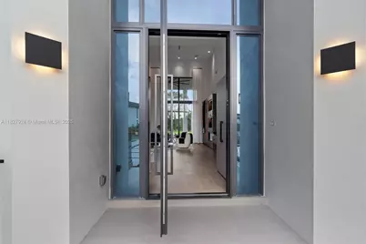 1520 SW 149th Ter, Davie, FL 33326 - Photo 6