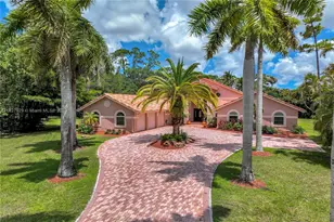 7562 NW 51st Pl, Coral Springs, FL 33067 - Photo 1