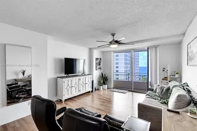 770 Claughton Island Dr #1210, Miami, FL 33131 - Photo 4