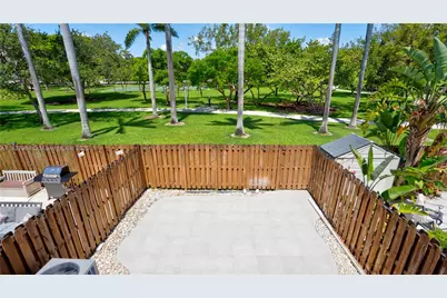 933 NE 24th Ave #169, Hallandale Beach, FL 33009 - Photo 2