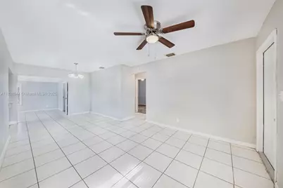 4130 NW 12th Ave, Oakland Park, FL 33309 - Photo 10