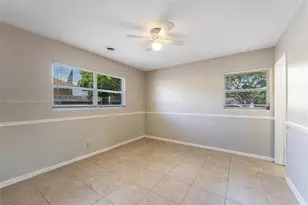 811 Evergreen Dr, Lake Park, FL 33403 - Photo 16