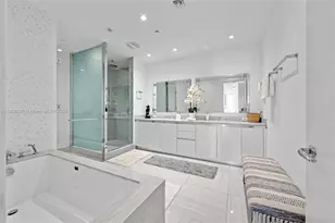 16901 Collins Ave, Sunny Isles Beach, FL 33160 - Photo 28