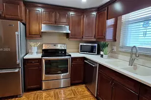3100 NE 49th St, Fort Lauderdale, FL 33308 - Photo 8