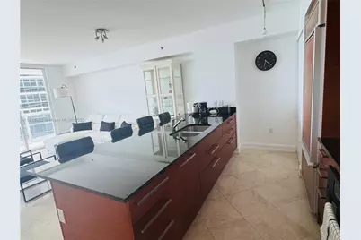 [Address not provided], Hallandale Beach, FL 33009 - Photo 12