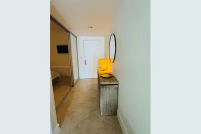 [Address not provided], Hallandale Beach, FL 33009 - Photo 4