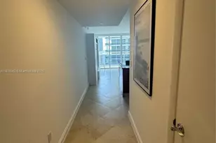 [Address not provided], Hallandale Beach, FL 33009 - Photo 6