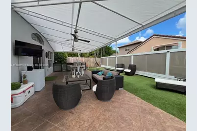 1988 SE 12th St, Homestead, FL 33035 - Photo 38