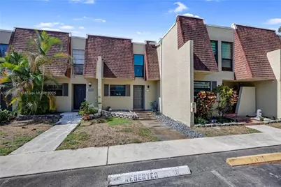 [Address not provided], Pembroke Pines, FL 33024 - Photo 22