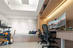 17301 Biscayne Blvd, North Miami Beach, FL 33160 - Photo 28