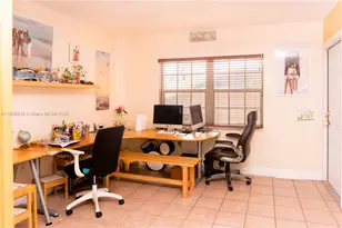 7081 SW 158th Ct, Miami, FL 33193 - Photo 10