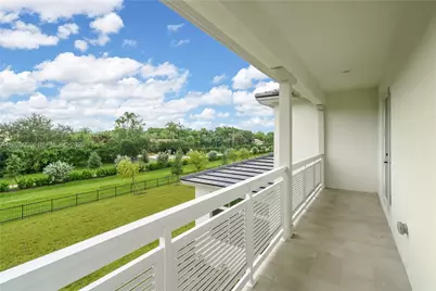 2210 SW 122nd Ter, Davie, FL 33325 - Photo 72