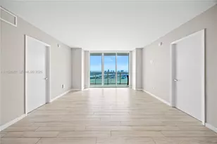 50 Biscayne Blvd, Miami, FL 33132 - Photo 8