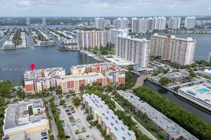 17100 N Bay Rd, Sunny Isles Beach, FL 33160 - Photo 38