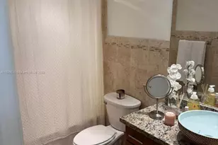 19380 Collins Ave, Sunny Isles Beach, FL 33160 - Photo 14