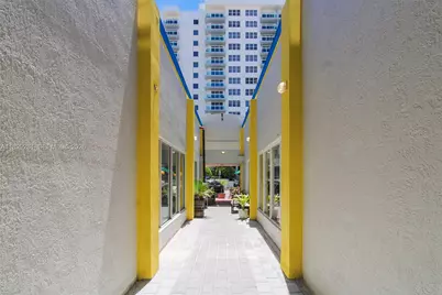 6936 Collins Ave #2nd Floor Offices, Miami Beach, FL 33141 - Photo 14