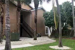 10670 SW 156th Pl, Miami, FL 33196 - Photo 4