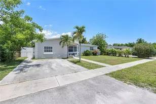 3301 NW 42nd St, Lauderdale Lakes, FL 33309 - Photo 1