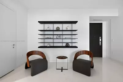 300 Biscayne Boulevard Way #5009W, Miami, FL 33131 - Photo 4