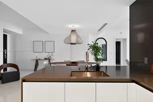 300 Biscayne Blvd Way, Miami, FL 33131 - Photo 6