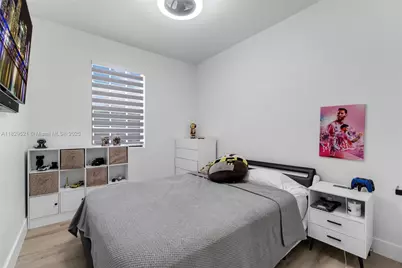 617 SW 11th St, Florida City, FL 33034 - Photo 16