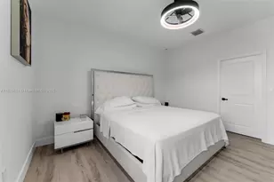 617 SW 11th St, Florida City, FL 33034 - Photo 12