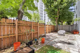 3350 NE 192 St, Aventura, FL 33180 - Photo 8