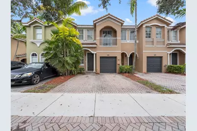 2504 SE 15th Ct, Homestead, FL 33035 - Photo 1