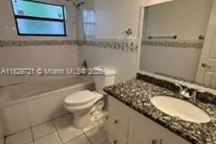 4124 NW 78th Ave, Sunrise, FL 33351 - Photo 12