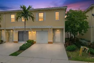 1128 NW 40th Ter, Lauderhill, FL 33313 - Photo 1