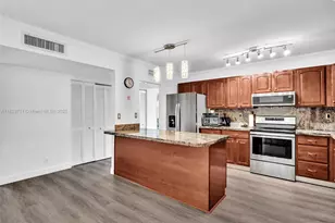 20381 NE 30th Ave, Aventura, FL 33180 - Photo 2