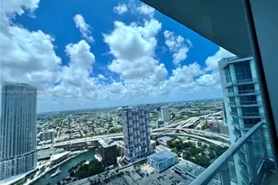 92 SW 3rd St, Miami, FL 33130 - Photo 10